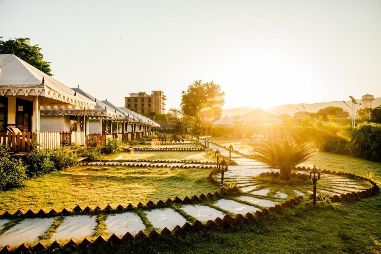 Rawai Luxury Tents Pushkar Hotel Exterior photo